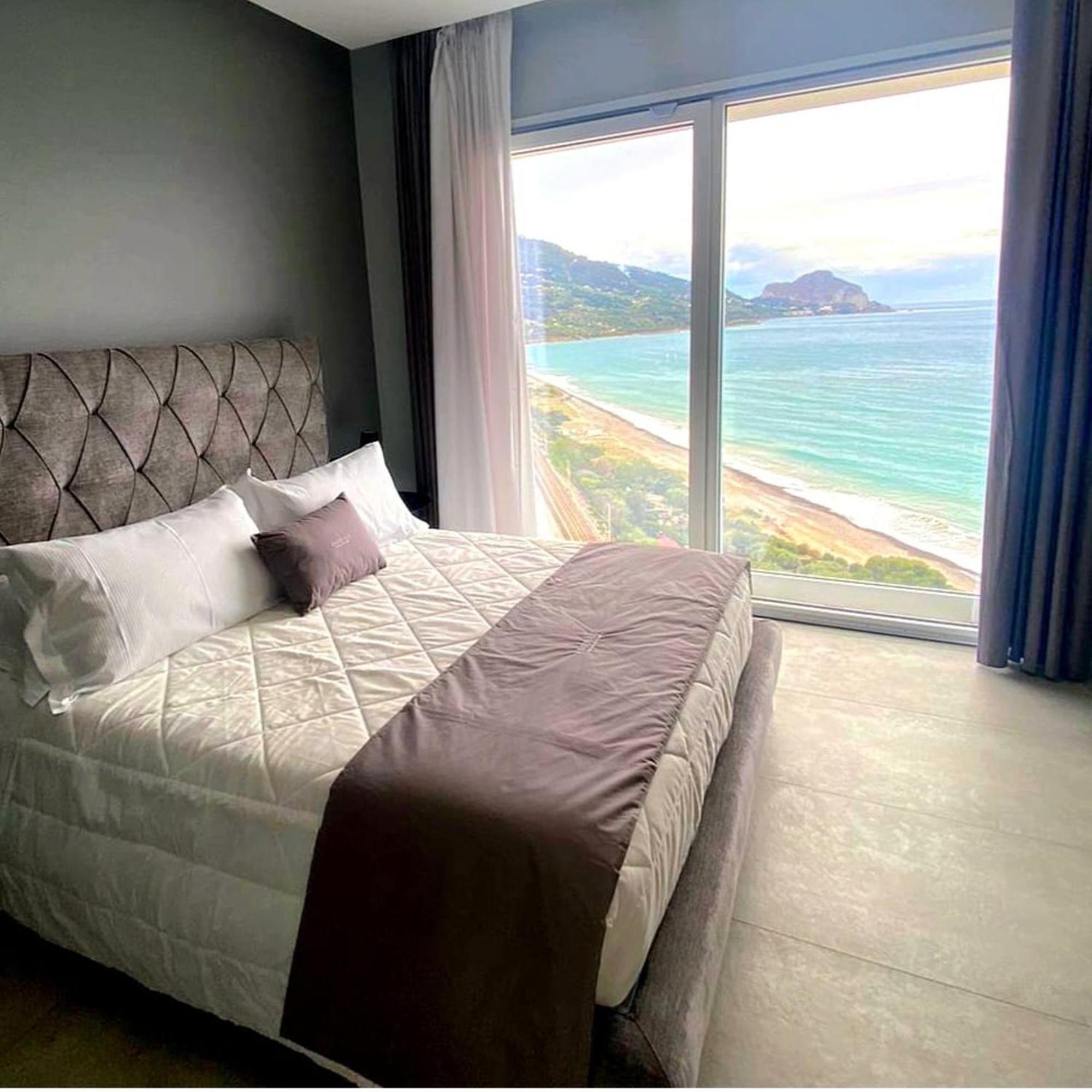 Emerald Hotel Residence Cefalù Rum bild