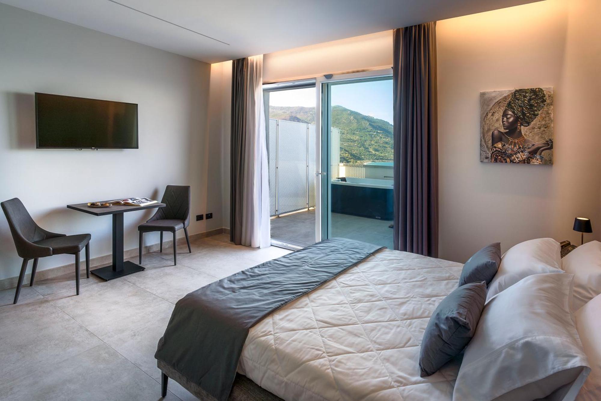 Emerald Hotel Residence Cefalù Exteriör bild